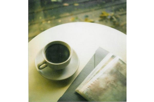chocokat [ Morning: strong black coffee, no sugar and no cream. ]