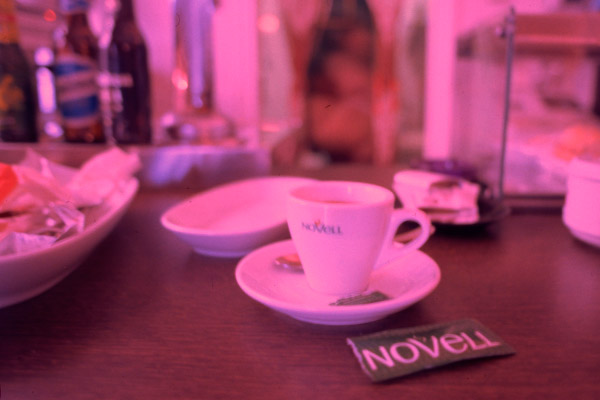 valentina cinelli [ caffe a madrid - pink mode ]
