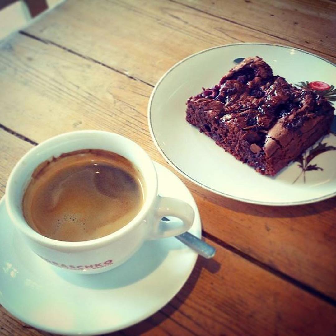 Brownie & coffee, ph @hypnoticaubergine